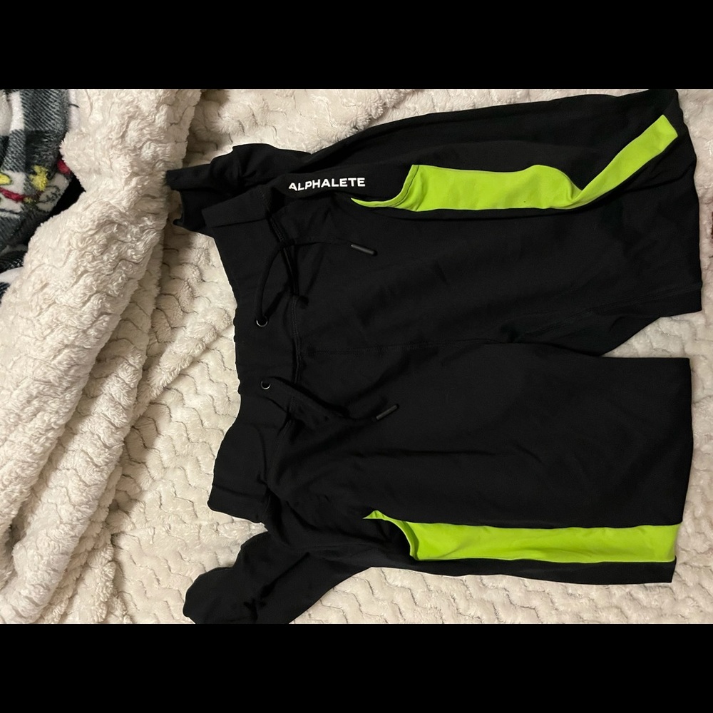 Alphalete joggers